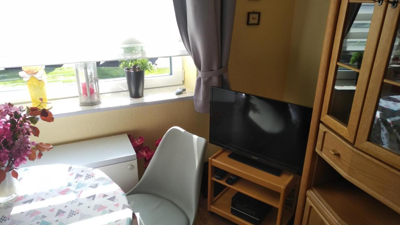 Haus Tertius - Strand- Und Hafennahe Ruhige Ferienwohnung Büsum Exteriör bild