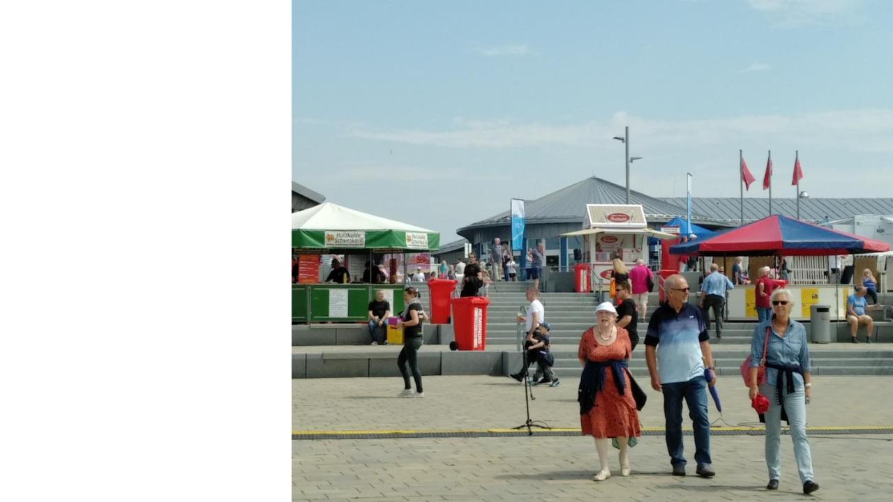 Haus Tertius - Strand- Und Hafennahe Ruhige Ferienwohnung Büsum Exteriör bild