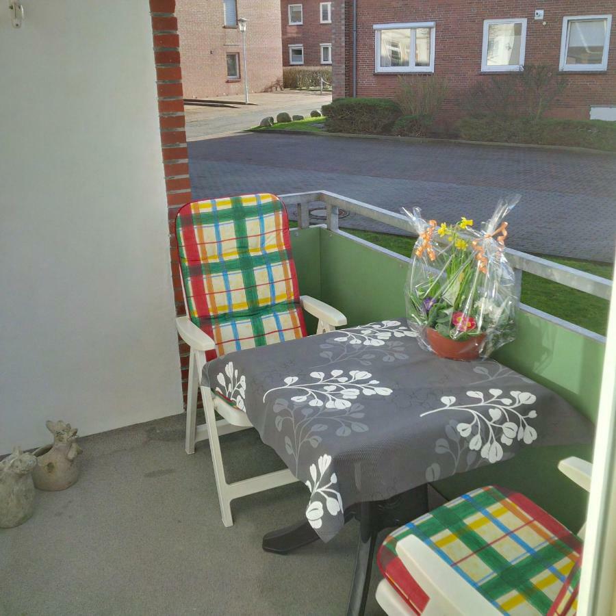 Haus Tertius - Strand- Und Hafennahe Ruhige Ferienwohnung Büsum Exteriör bild